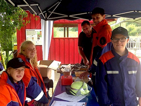 Tierpark Westküstenpark am 20.08.2017: Feuerfest mit Burgerking